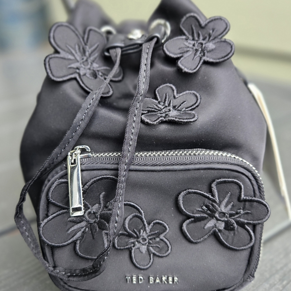 Ted Baker Lola Mini Bucket Bag - Picture 5 of 15